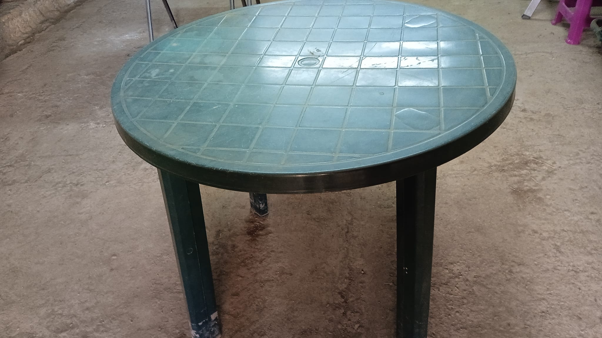 Vaciado de pisos en Caseres | La mejor opción para deshacerse de muebles y objetos no deseados