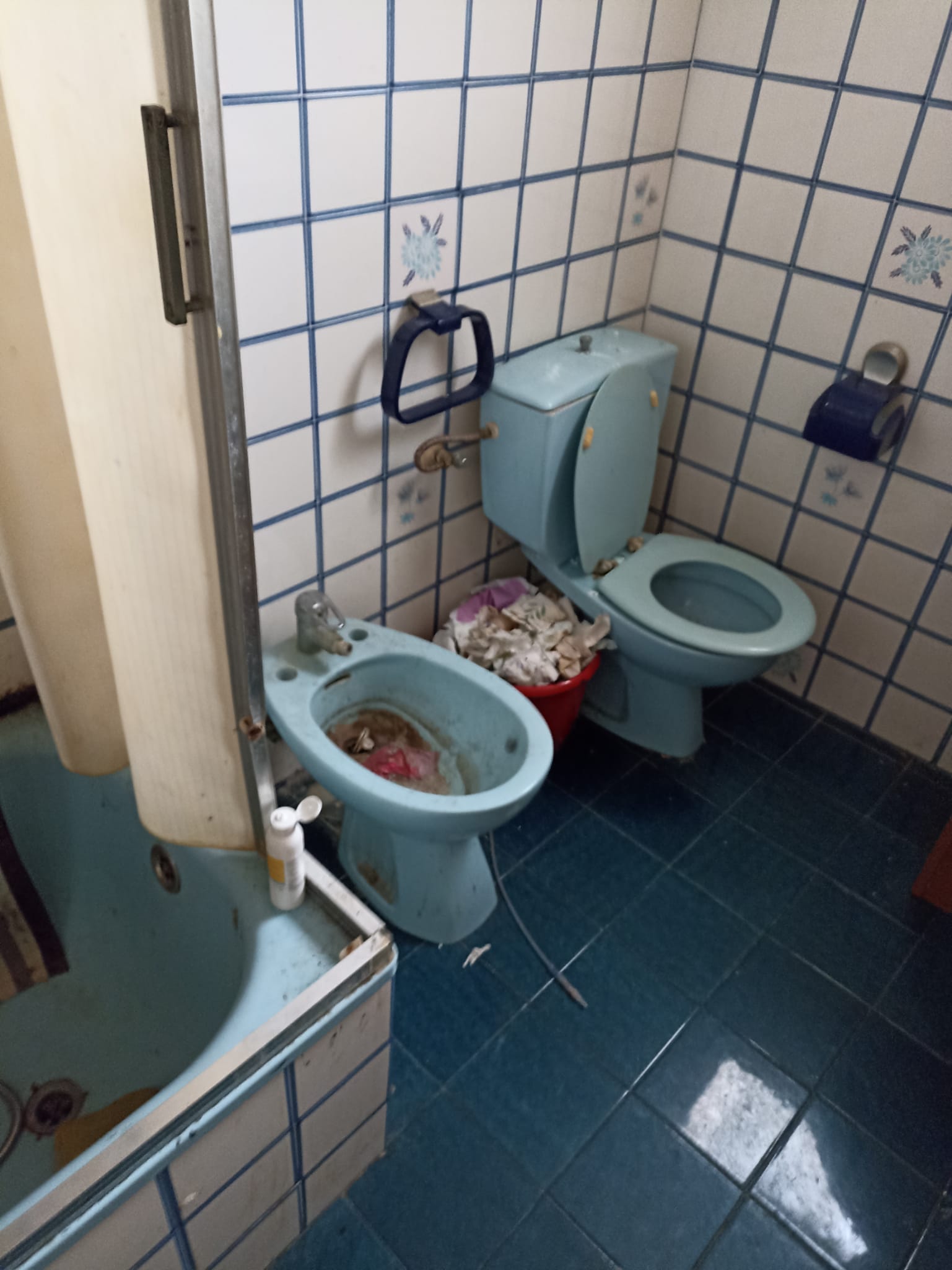 Servicio profesional de vaciado de pisos y enseres en Botarell - ¡Contáctenos!